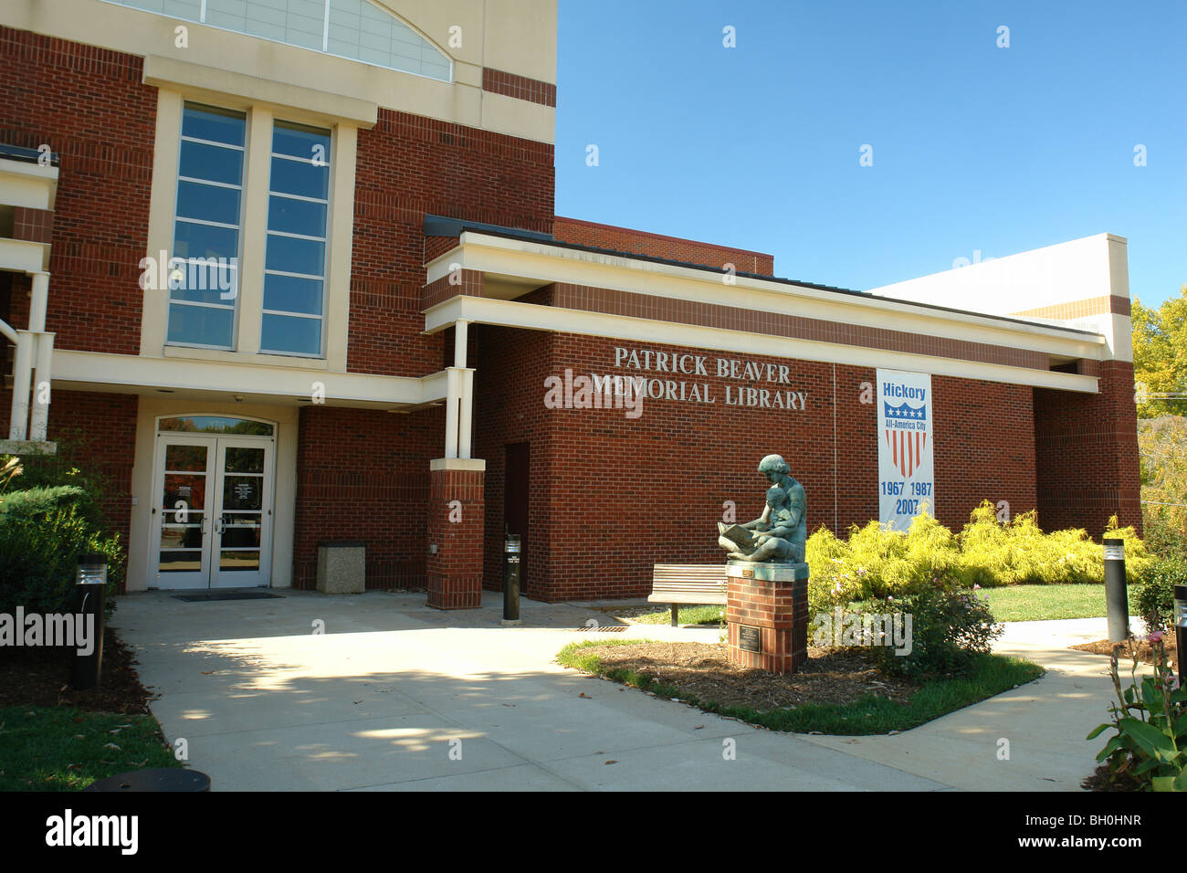 Beaver pictures hires stock photography and images Alamy