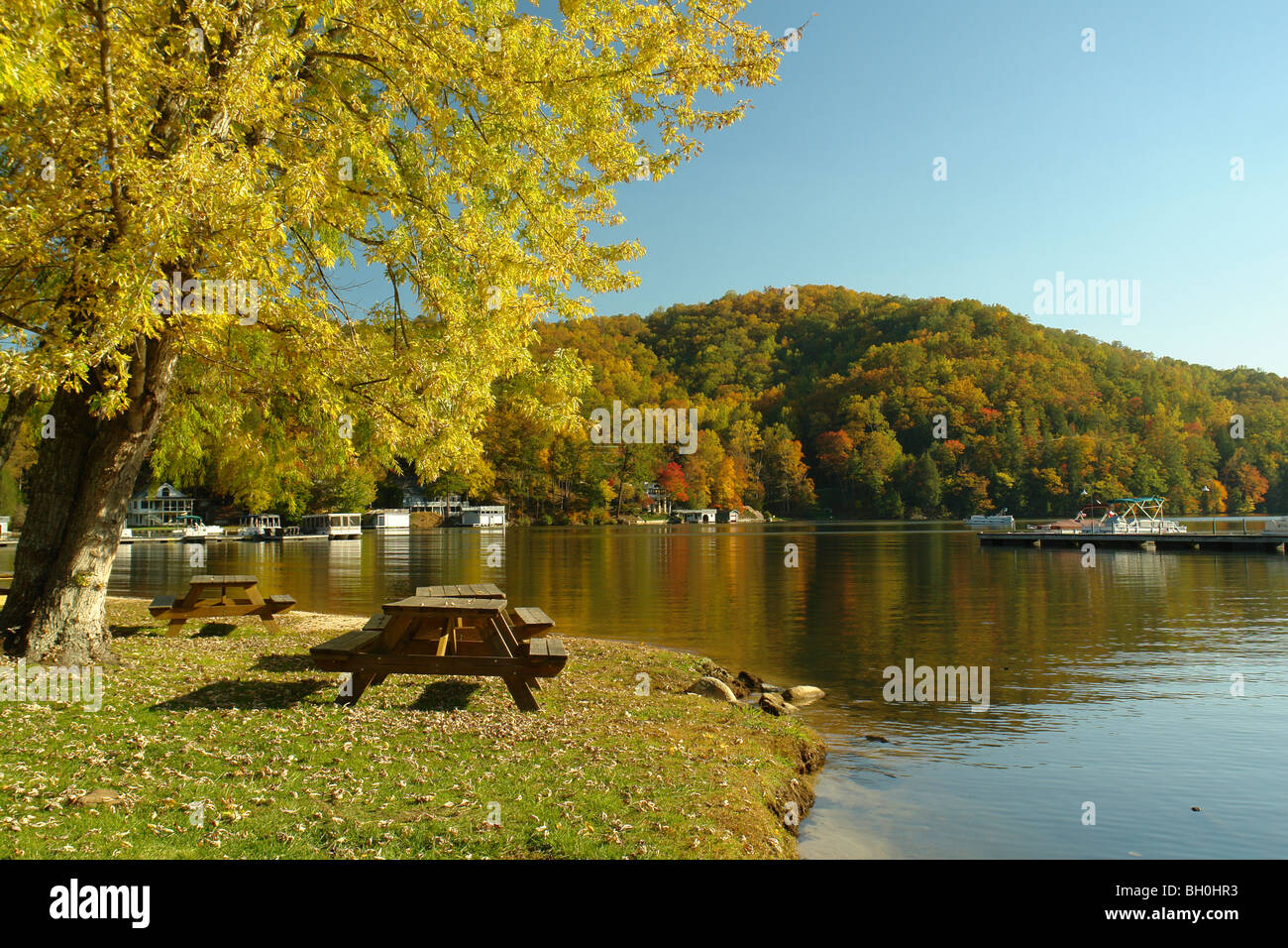 Rambling bald resort hi-res stock photography and images - Alamy