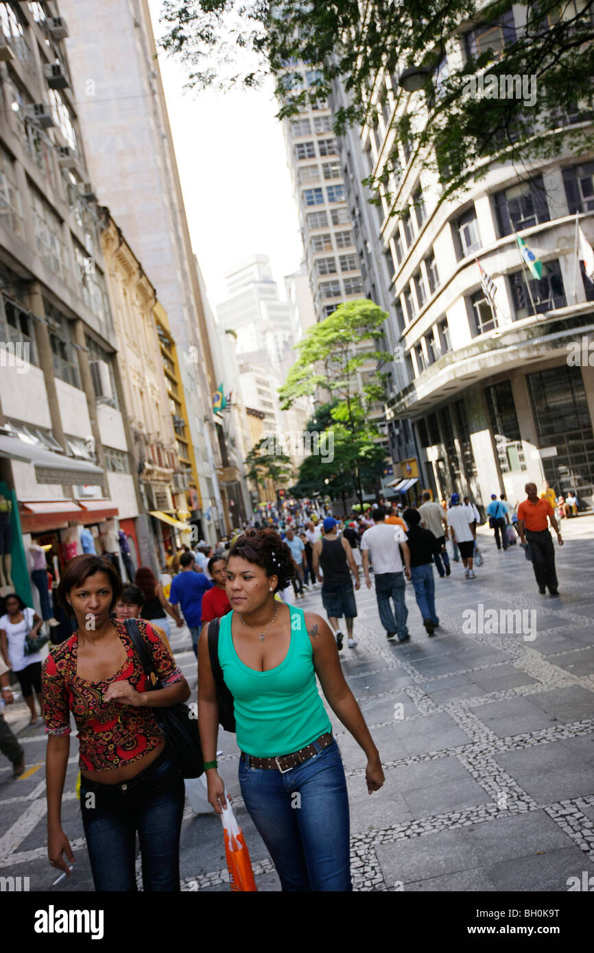 Shopping district, Street scene, rua direita, Sao Paulo, Brazil Stock Photo