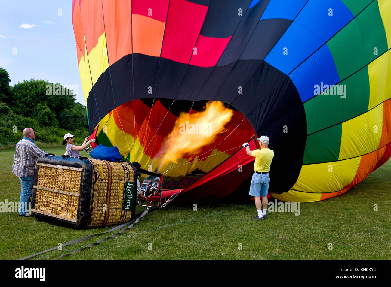 Blowing up air balloon hi-res stock photography and images - Alamy