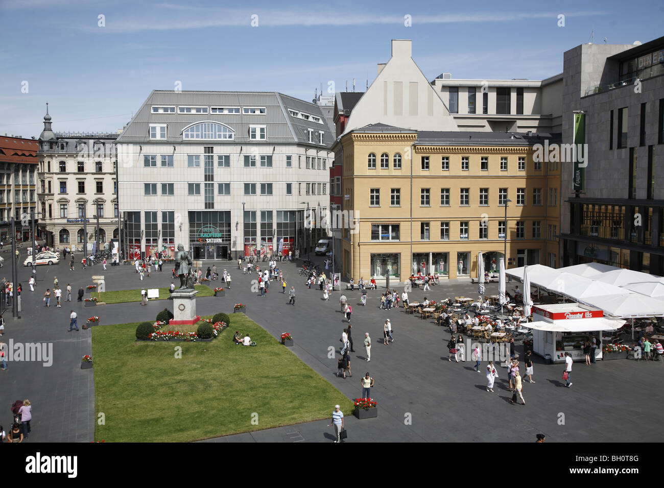 Halle Haendel Denkmal Memorial Market Place Stock Photo