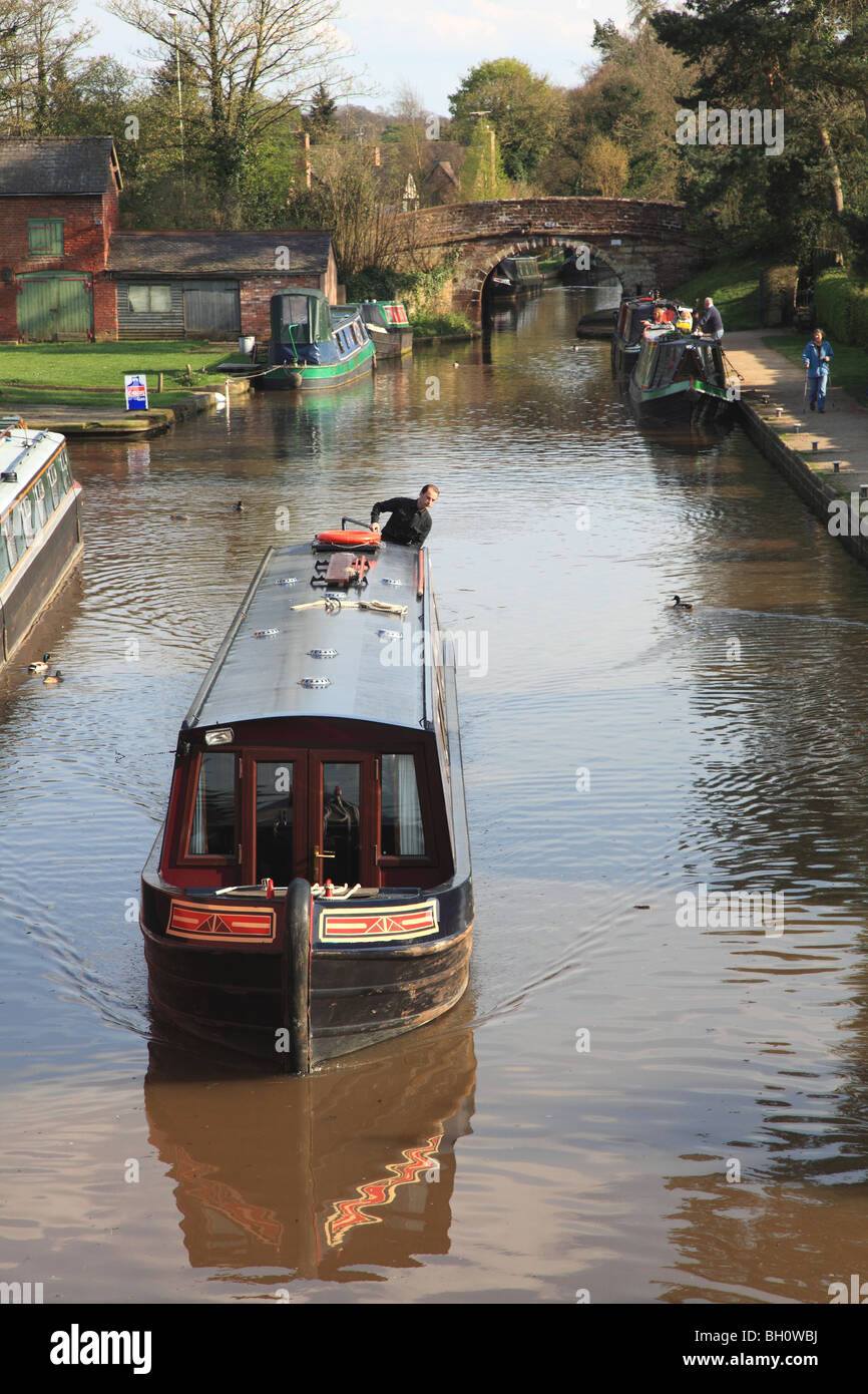 A narrowboat, hired from the holiday company “Black Prince”, cruising
