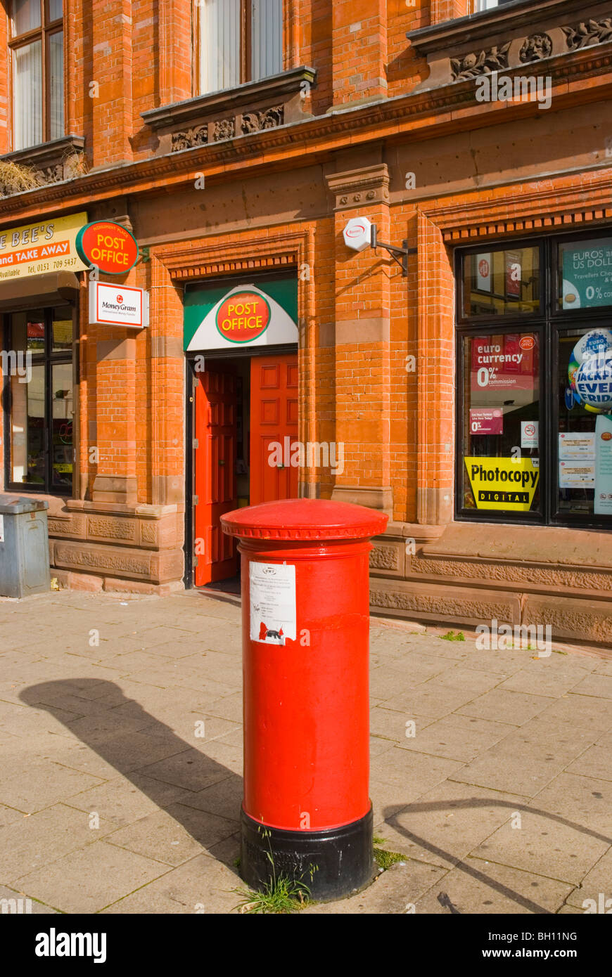 Letter box and post office Pembroke Place square along London Road in