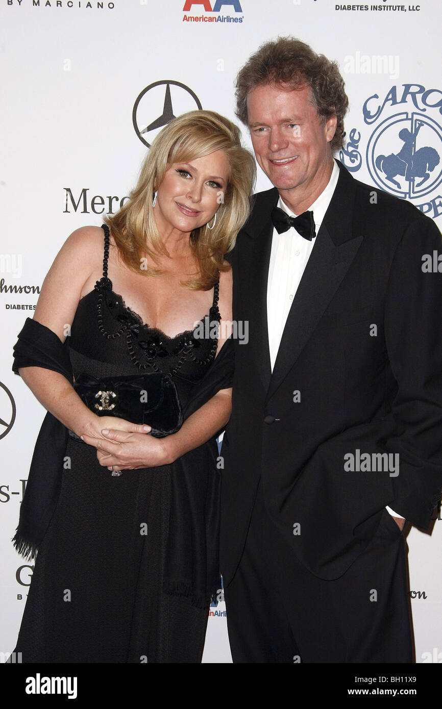 KATHY HILTON  RICK HILTON PARIS HILTON'S PARENTS BEVERLY HILLS  CA  USA 25/10/2008 Stock Photo