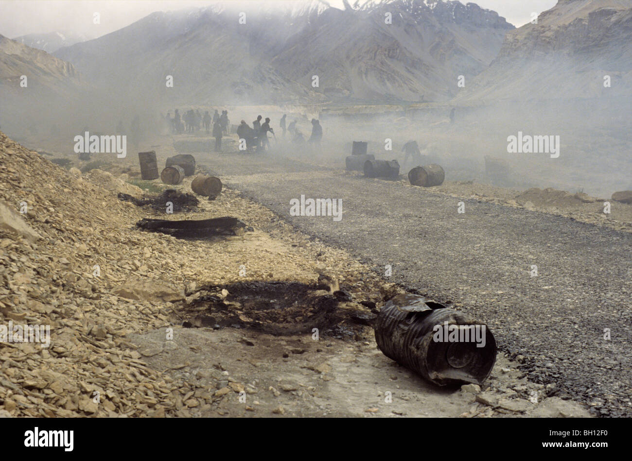 Road construction in Northern India between Manali and Leh, Ladakh. Stock Photo