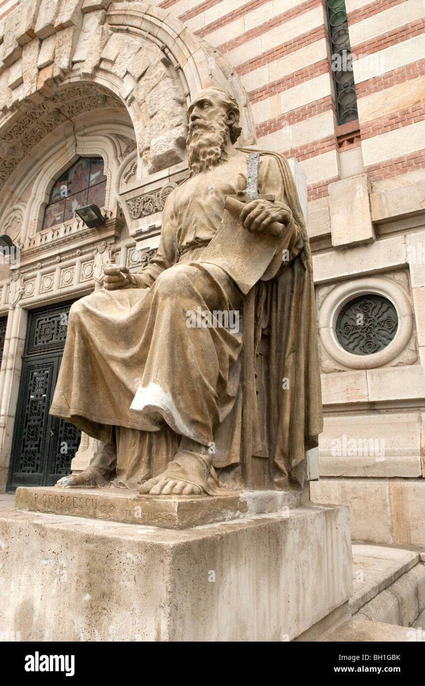Statue St John The Baptist Cathedral in Ploiesti Romania Eastern Europe Stock Photo