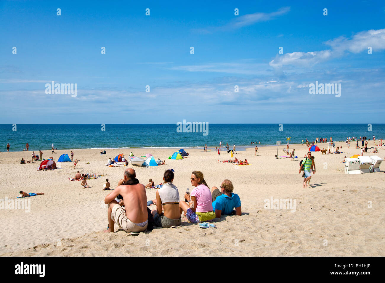 People on beach, Wenningstedt, Sylt Island, Schleswig-Holstein, Germany Stock Photo