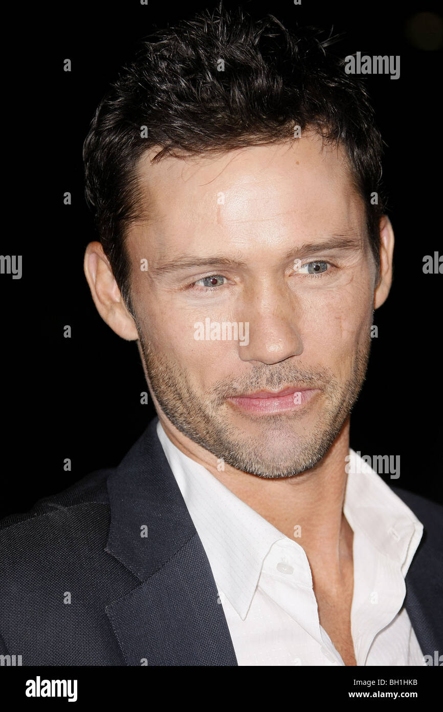 JEFFREY DONOVAN ACTOR BEVERLY HILLS CA USA 23/10/2008 Stock Photo - Alamy
