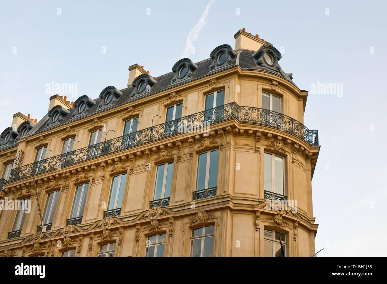 French Apartment Block Paris France Stock Photo Alamy French Apartment Block Paris France Stock Photo Alamy