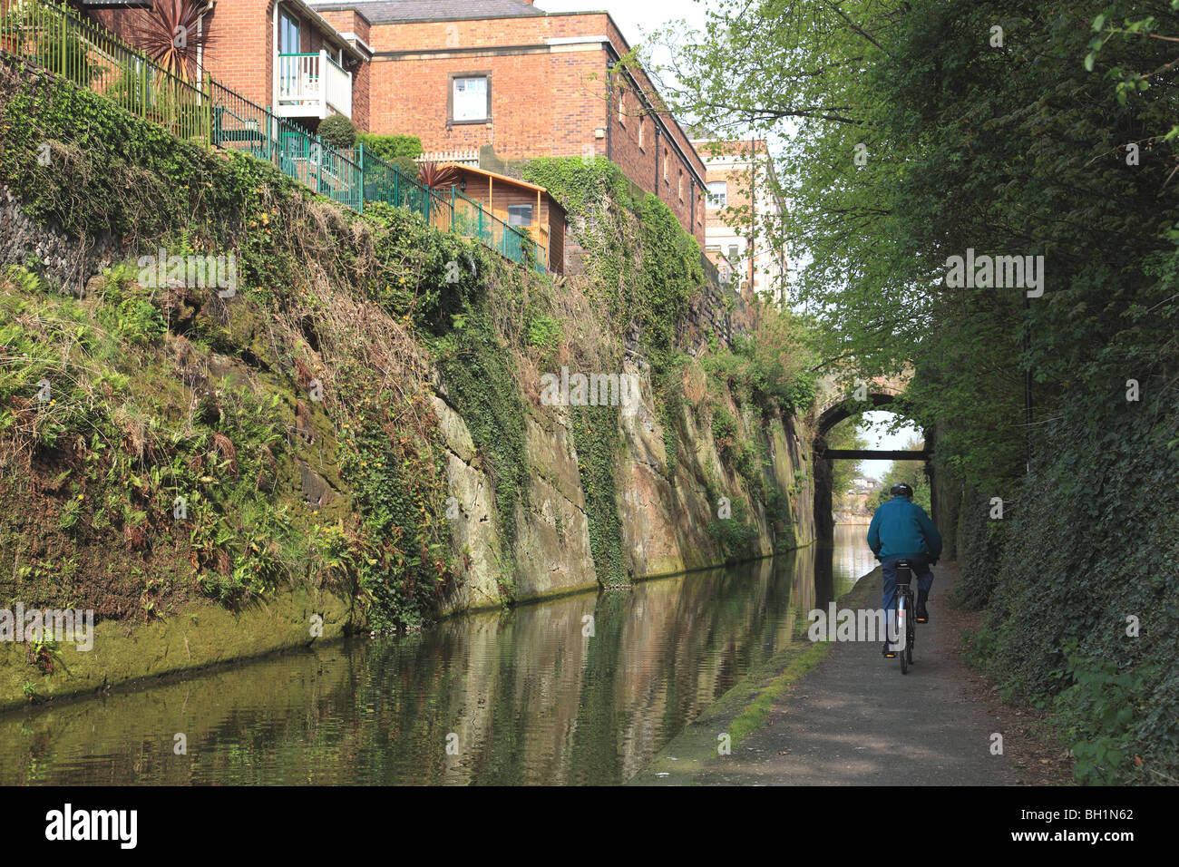 A deep canal cutting on the Shropshire Union Canal at Chester with a