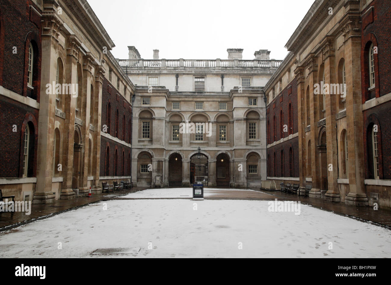 Snow-covered, inner courtyard of the Queen Mary's Block, Royal Naval Hospital, Greenwich Stock Photo