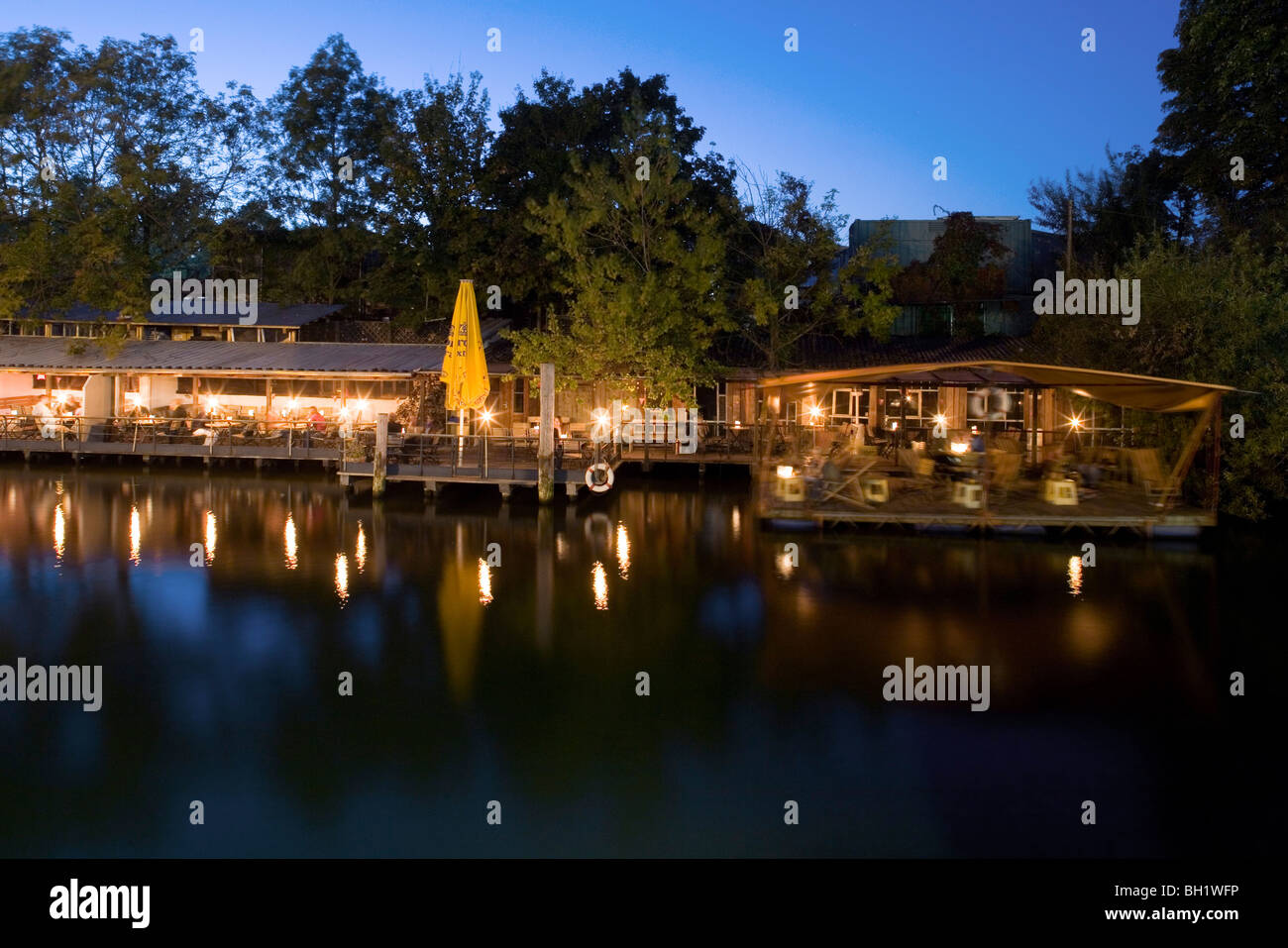 restaurants, cafés, bars at Flutgraben in the evening, canal, Treptow, Berlin, Germany Stock Photo