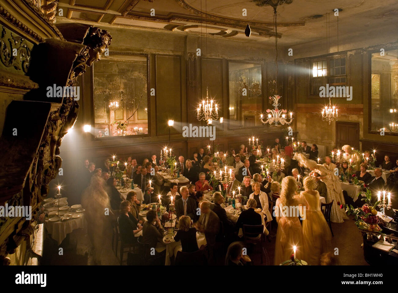 Claerchens Ballhaus, Berlin Mitte, private candlelight party with opera singers in costume, Berlin, Germany Stock Photo