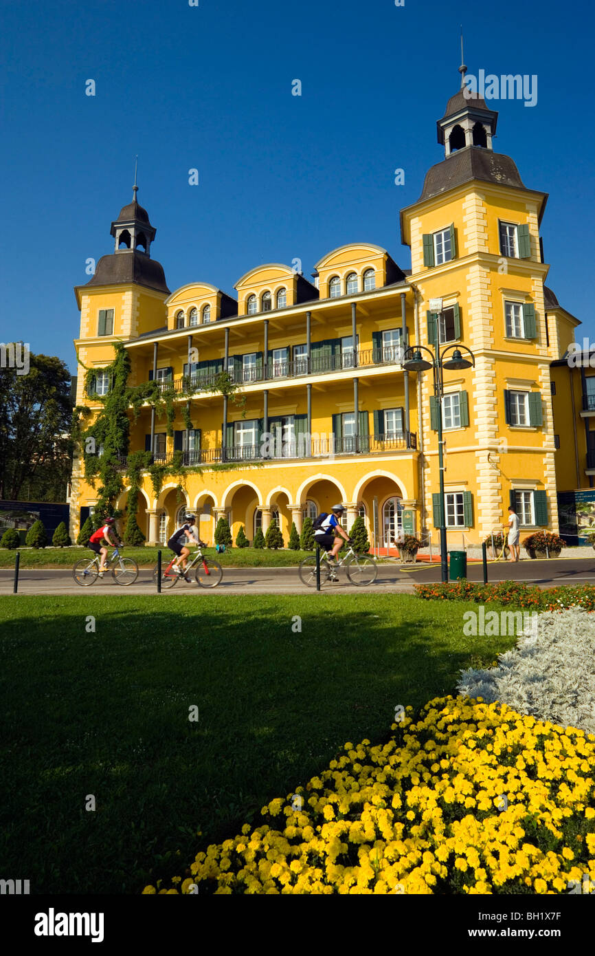 hotel-schloss-velden-served-as-the-location-for-the-tv-series-ein