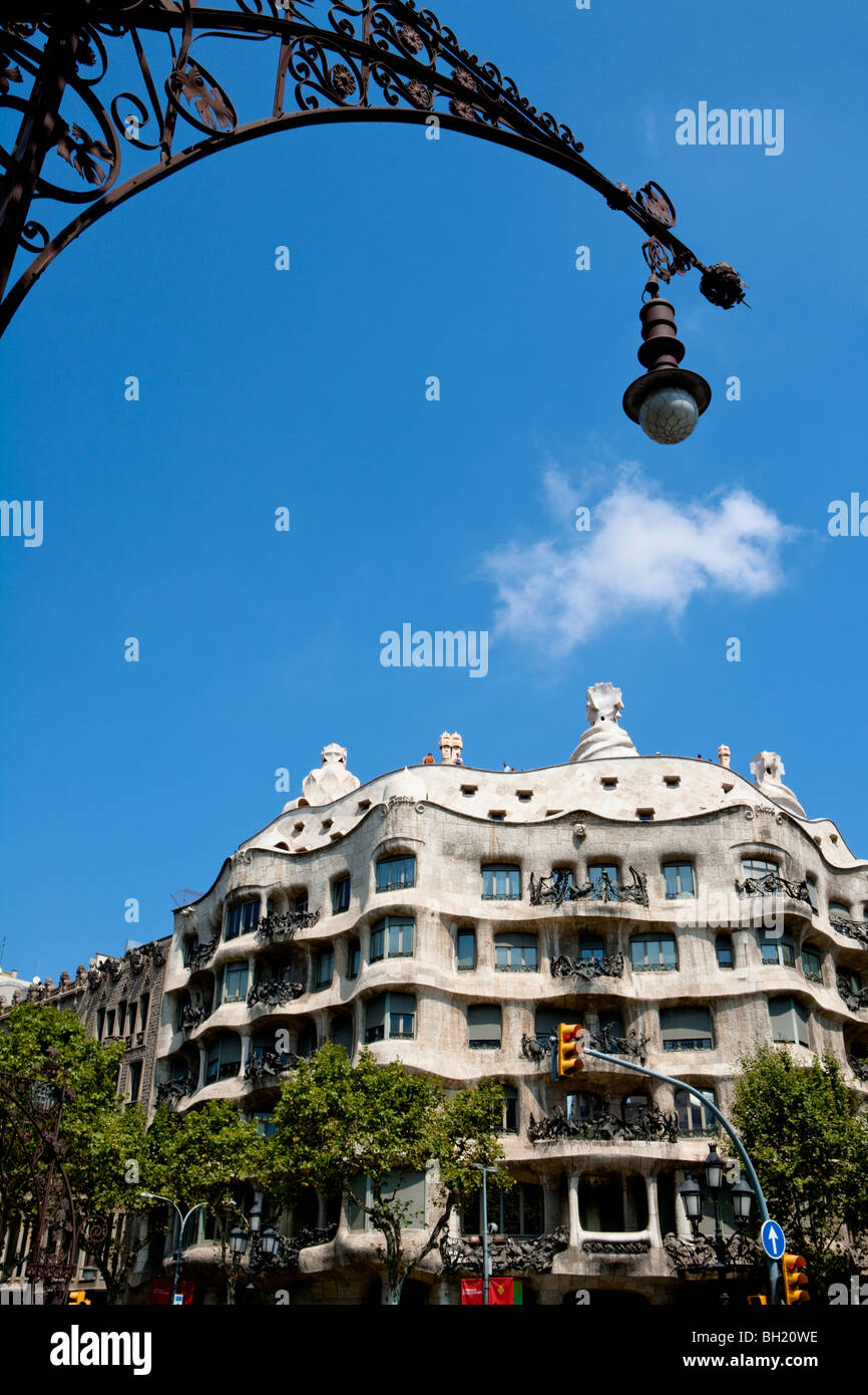 Barcelona - Spanish Art Nouveau movement - Modernisme - Gaudi ...