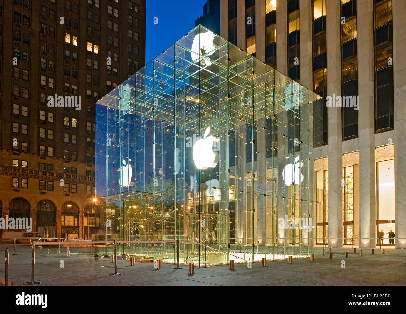 Apple Store, Fifth Avenue, New York City, New York. Stock Photo