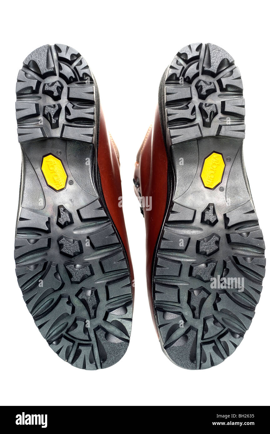 mens walking shoes with vibram soles
