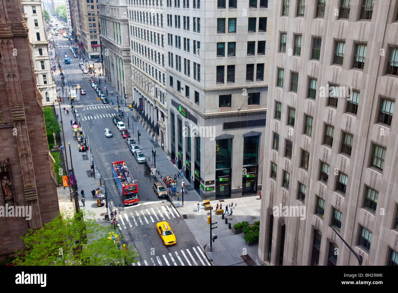 Grayline Sightseeing bus in downtown Manhattan, Ne York City Stock Photo