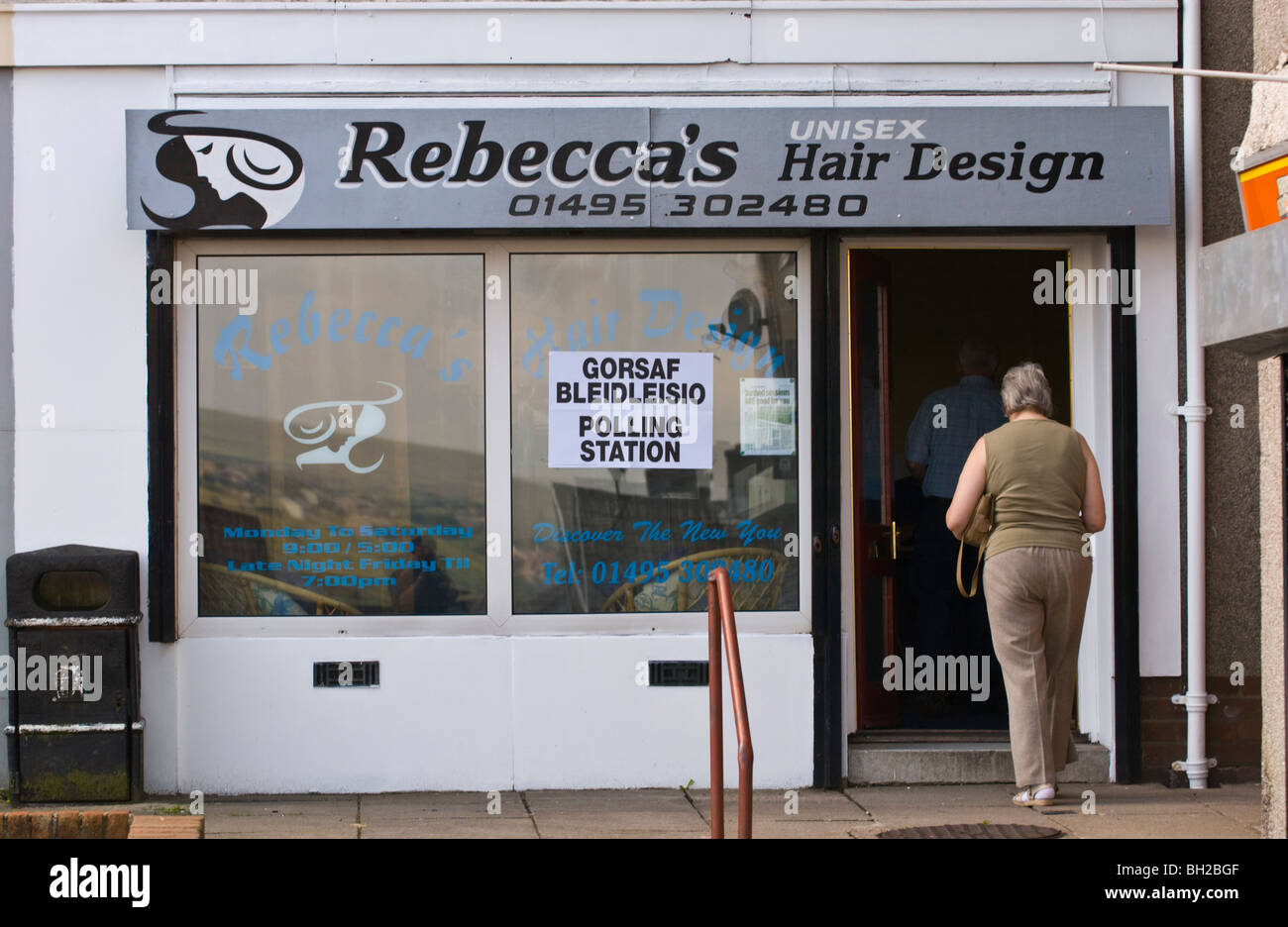 The polling station hires stock photography and images Alamy