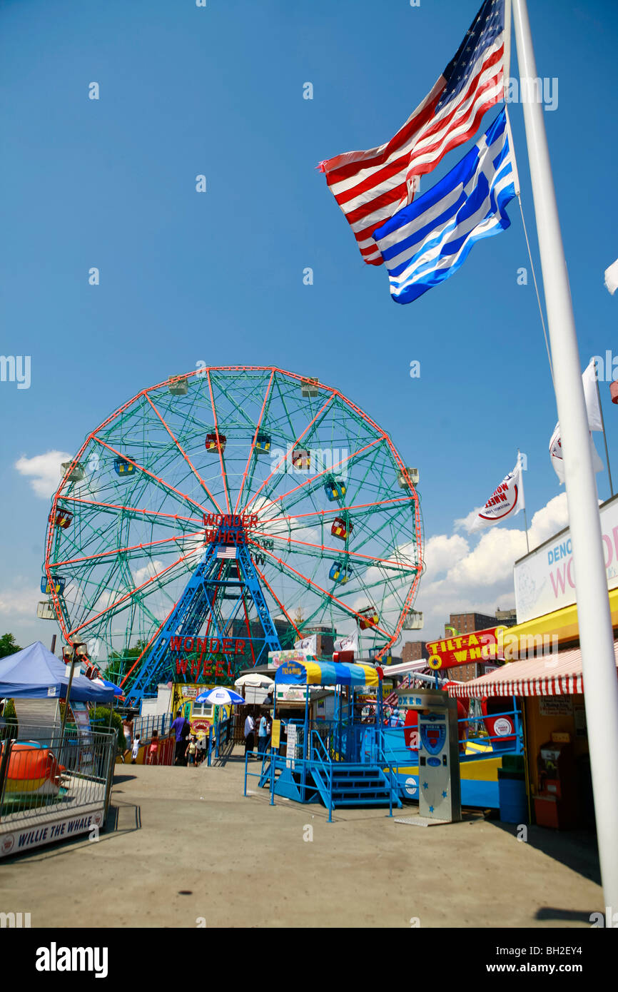 The Wonder Wheel and Astroland Park seen from Coney Island beach Stock Photo