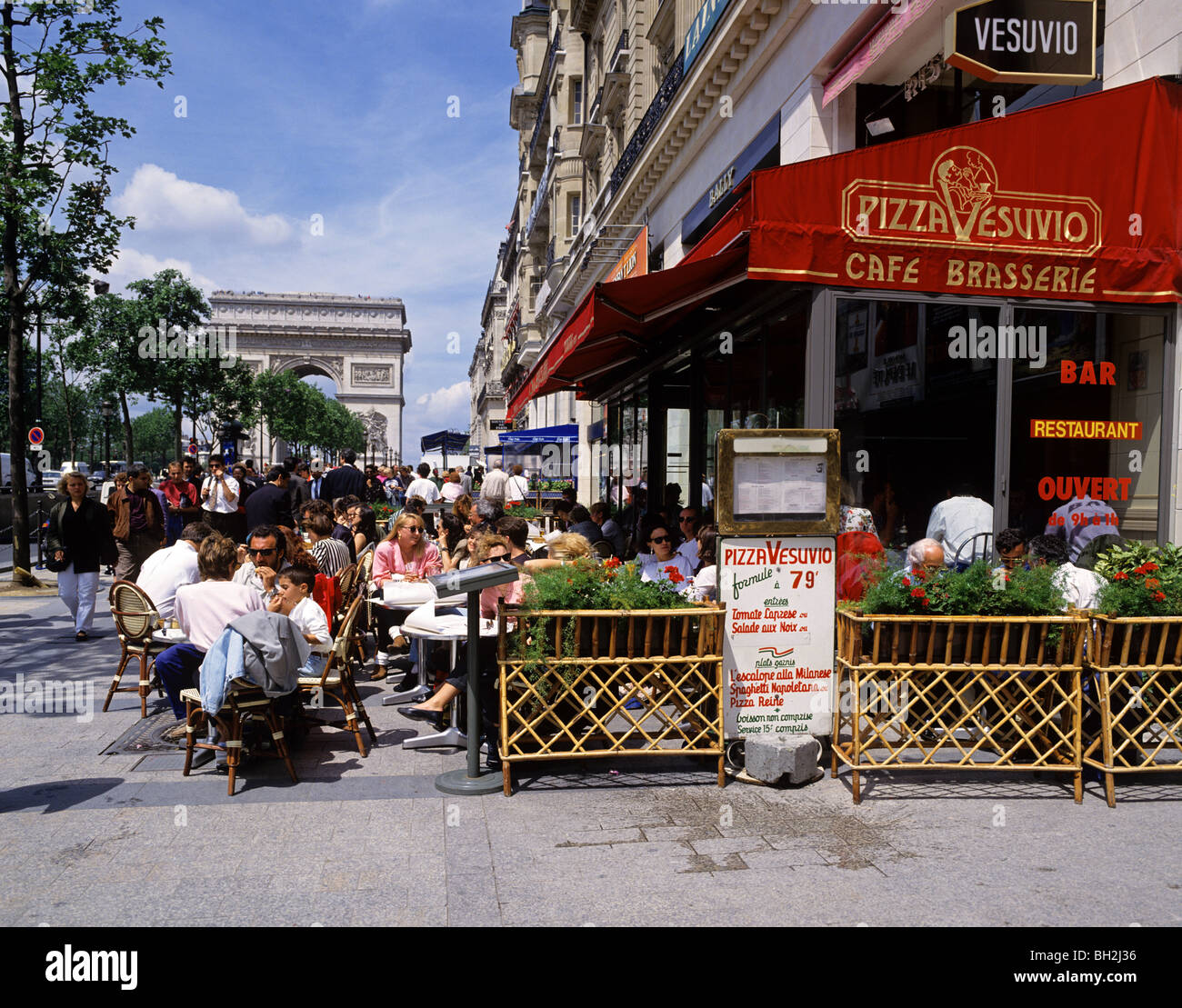 Paris - Champs Elysees cafes near the Arc de Triomphe ...