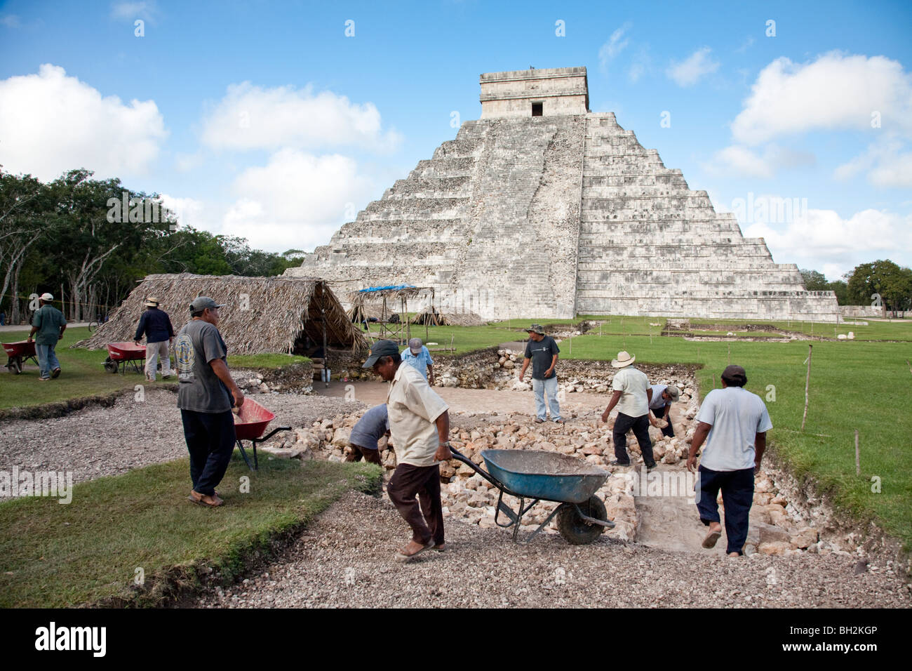 The Castle or Pyramid of Kukulcan. Chichen Itza Archaeological Site Yucatan Mexico. Stock Photo