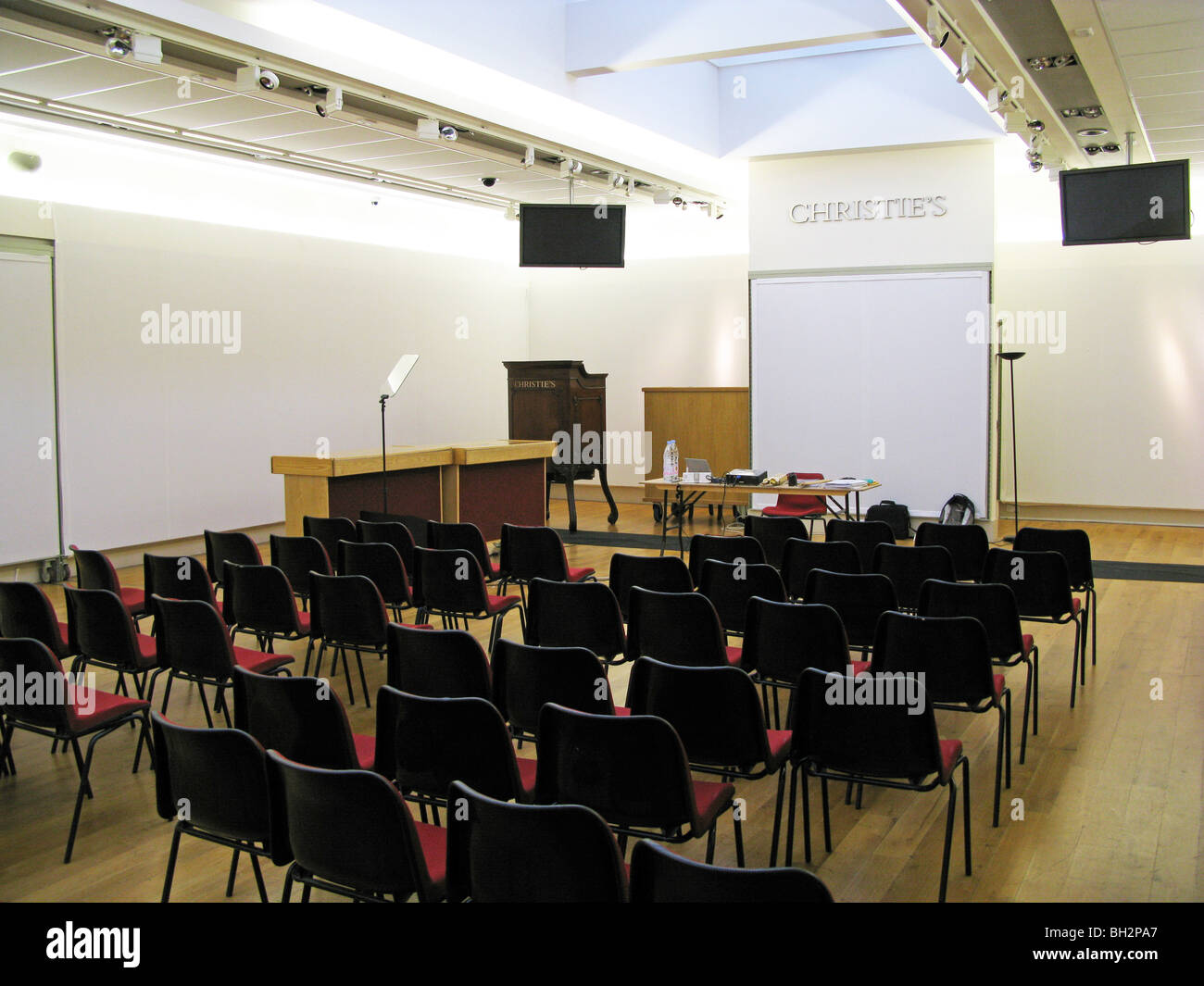 Auction Room Bidding Stock Photos Auction Room Bidding