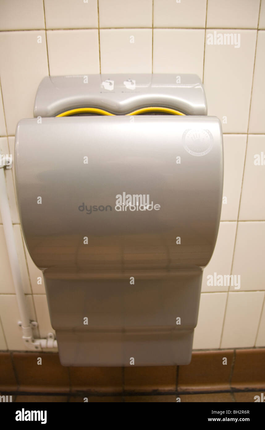 56 fotos de stock e banco de imagens de Air Hand Dryer - Getty Images