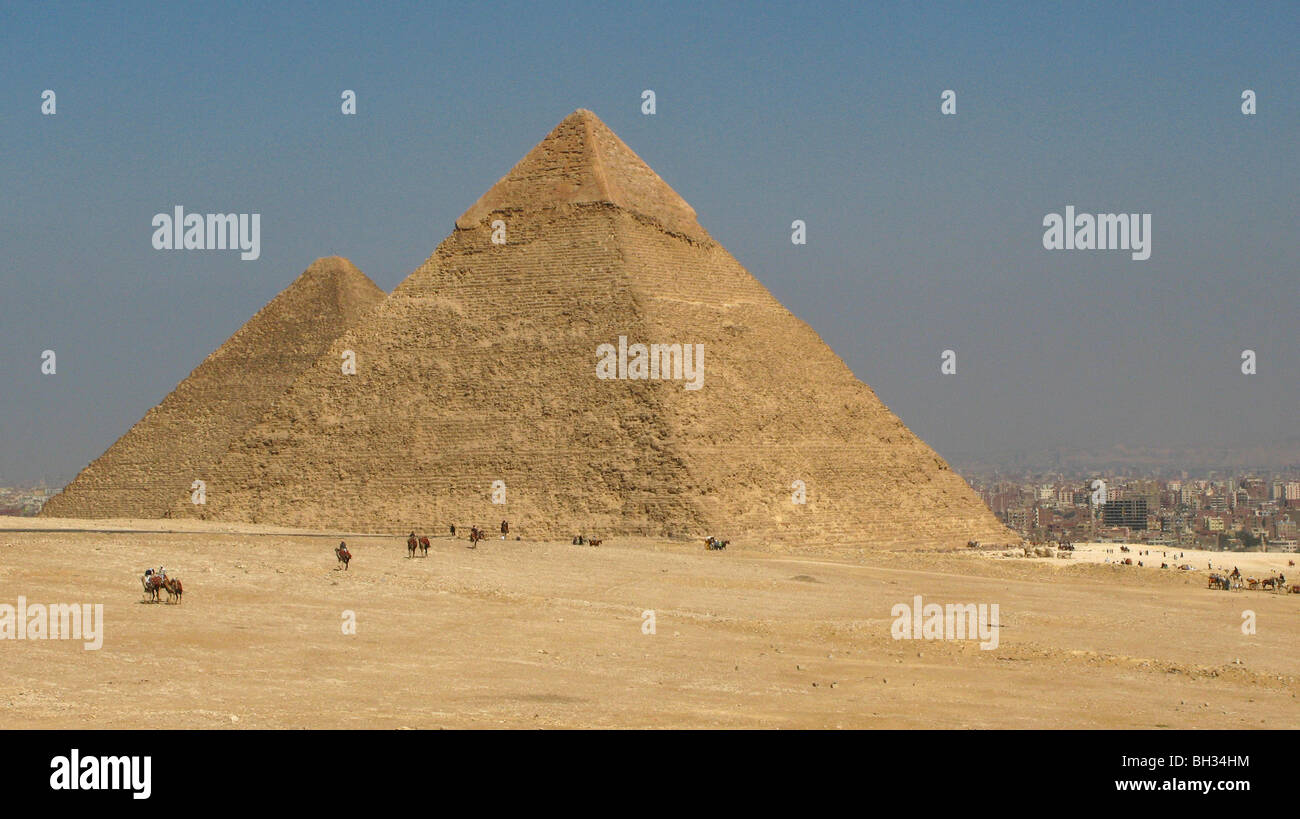 Pyramid pyramids from the 4th dynasty 2500 bc hi-res stock photography ...
