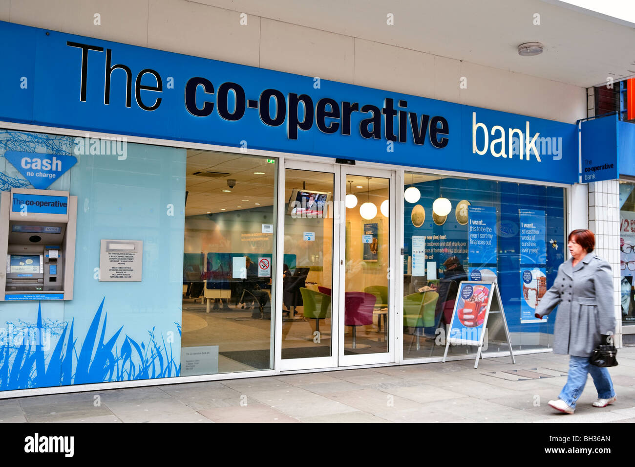 The Co-operative Bank in Newport, South Wales, UK. Co-operative Bank branch, GB. Stock Photo