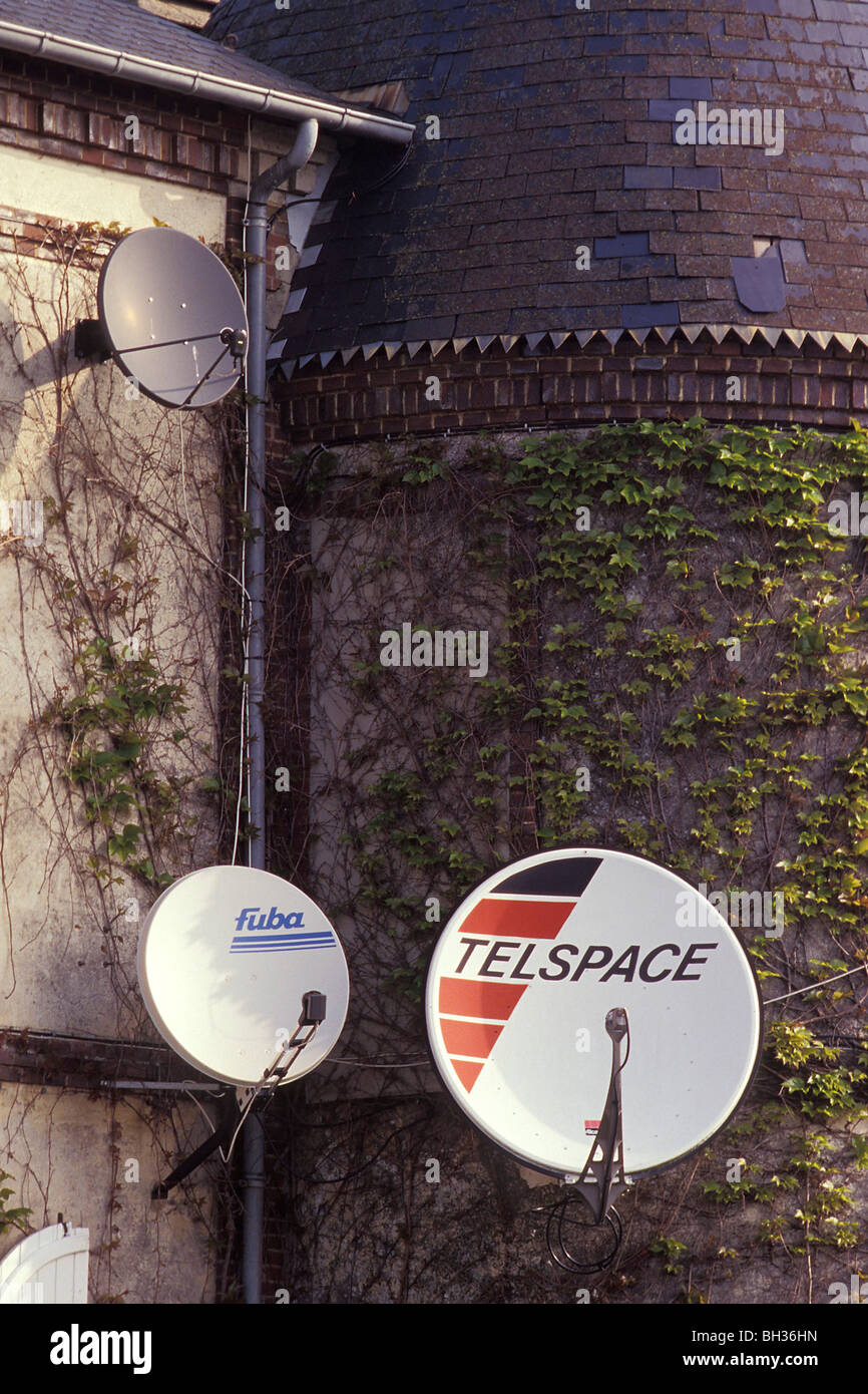 SATELLITE DISHES ON OLD HOUSES Stock Photo Alamy
