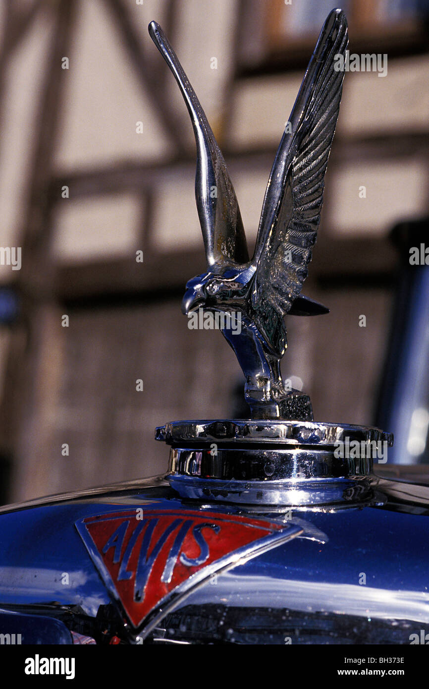 EAGLE ON THE HOOD OF AN OLD CAR, EMBLEM OF THE ALVIS MARK Stock Photo