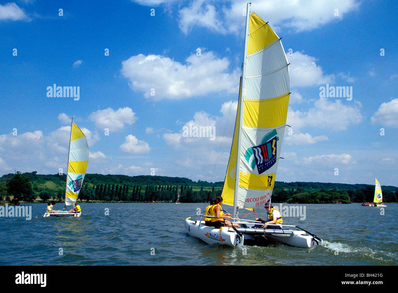 CATAMARANS, FRENCH SAILING SCHOOL, THE LAKE IN MEZIERESECLUZELLES