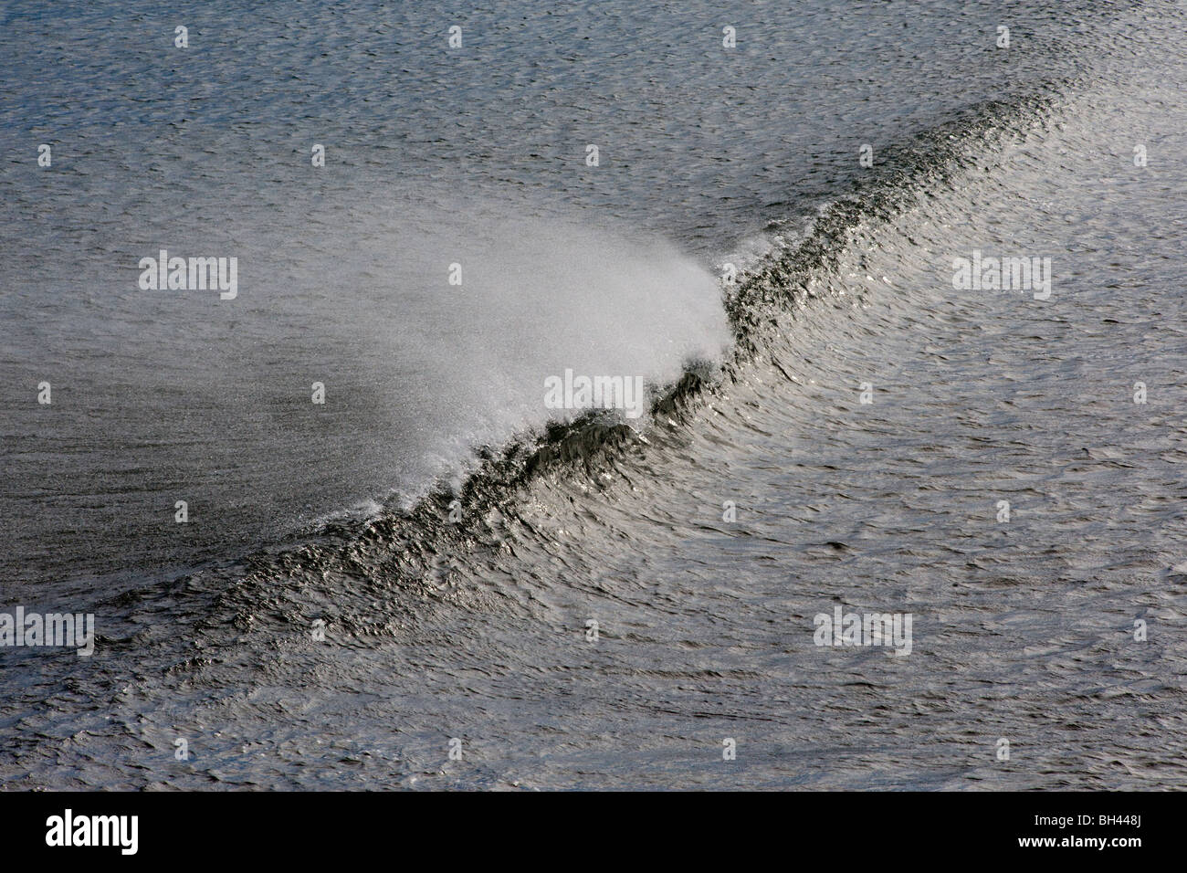Rolling wave hi-res stock photography and images - Alamy