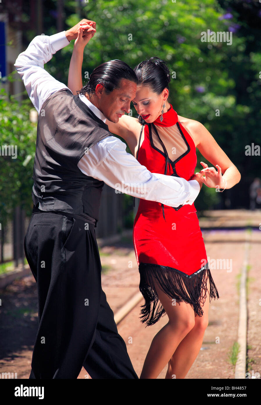 Fanny and Fabio dancers performing Tango, milonga and canyengue at Caminito, La Boca, Buenos Aires, Argentina. Stock Photo