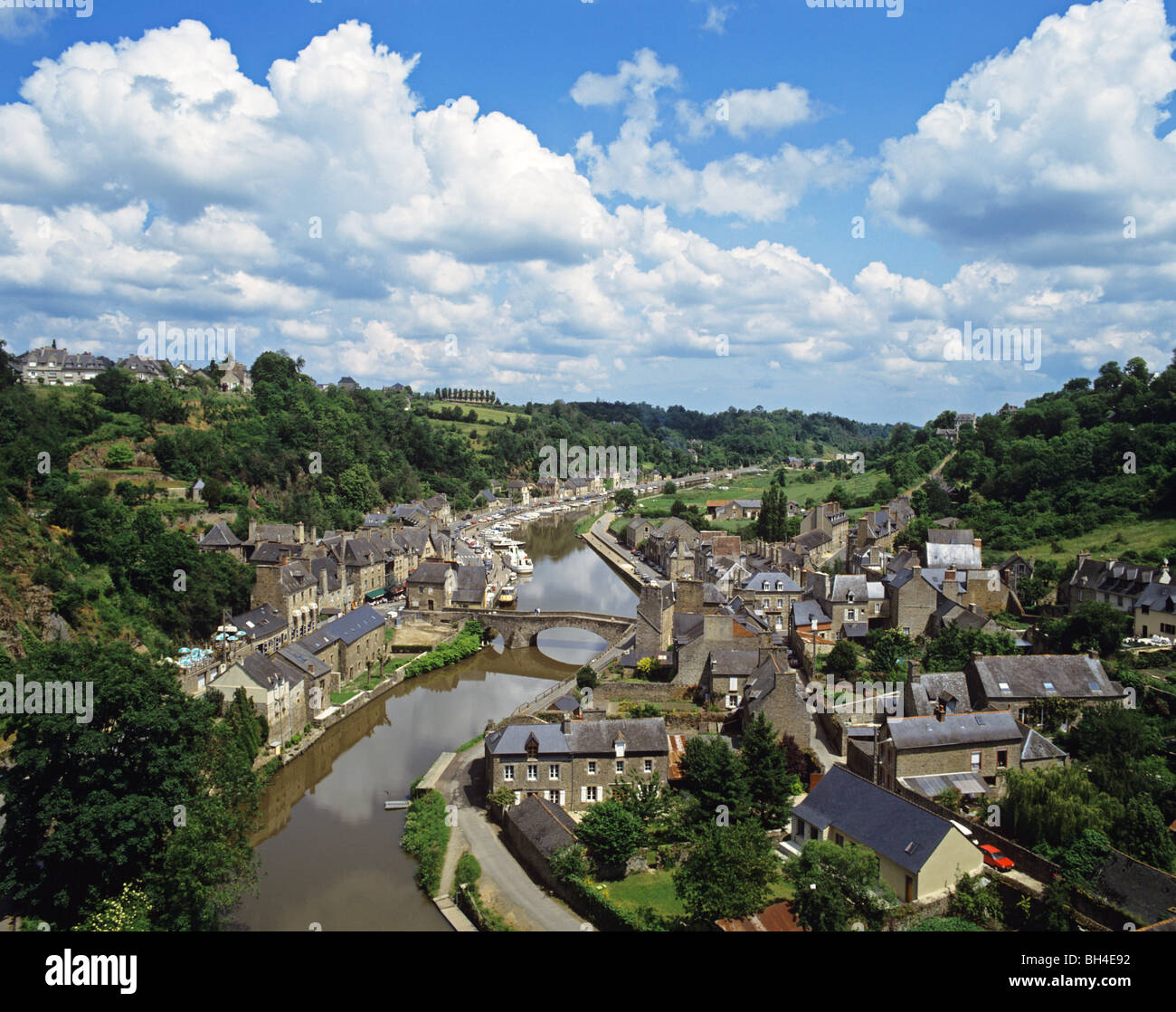 Riverside view river rance hi-res stock photography and images - Alamy