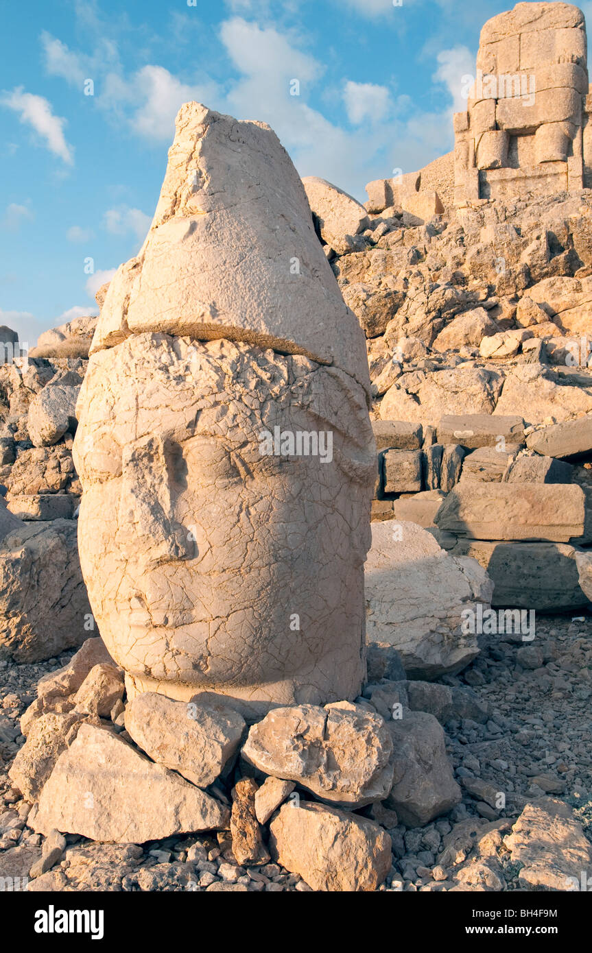 Head of Antiochus 1 at the Eastern terrace of the mortuary temple of Mount Nemrut. Stock Photo