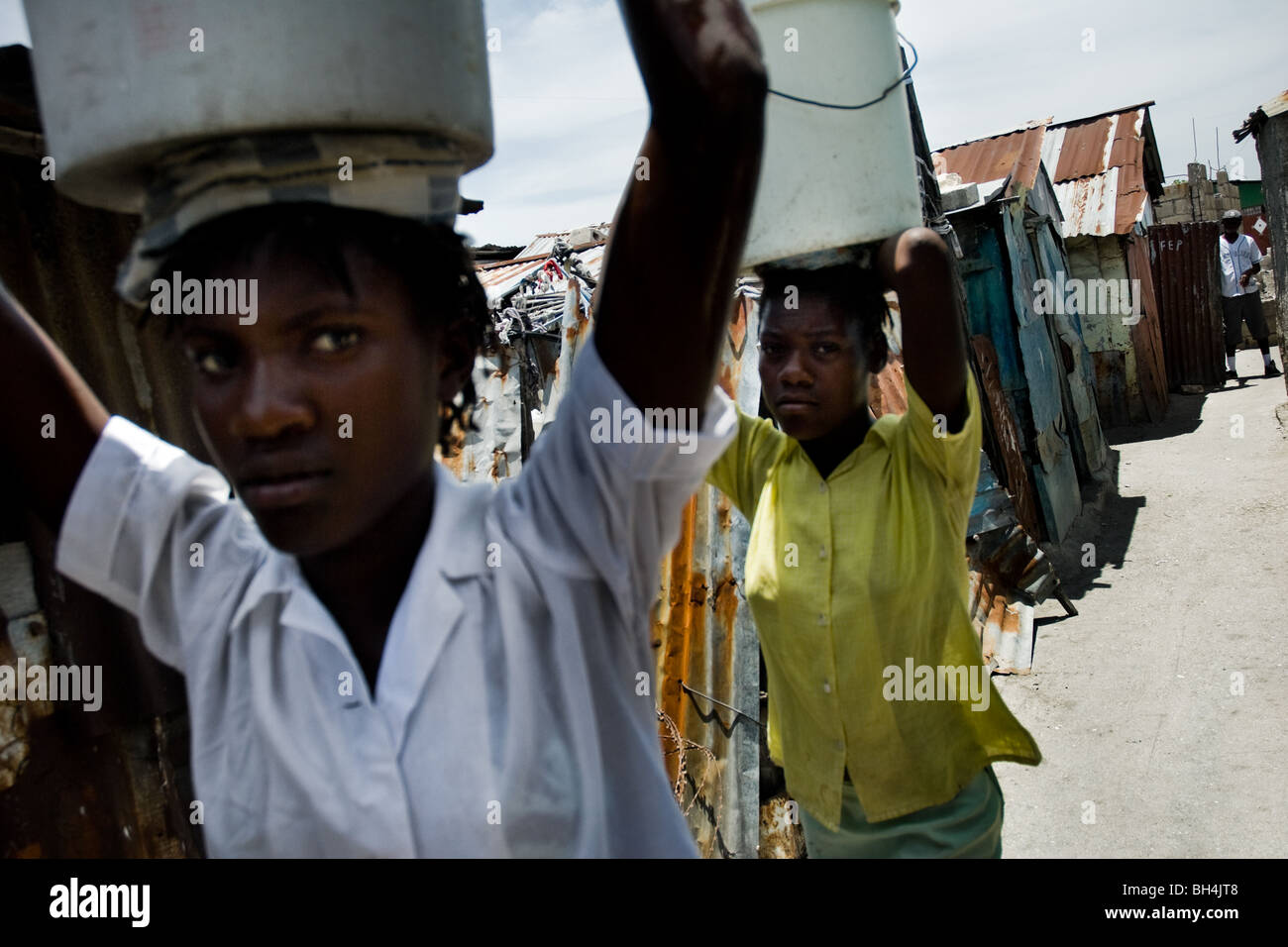 Carrying Buckets Of Water Hi Res Stock Photography And Images Alamy