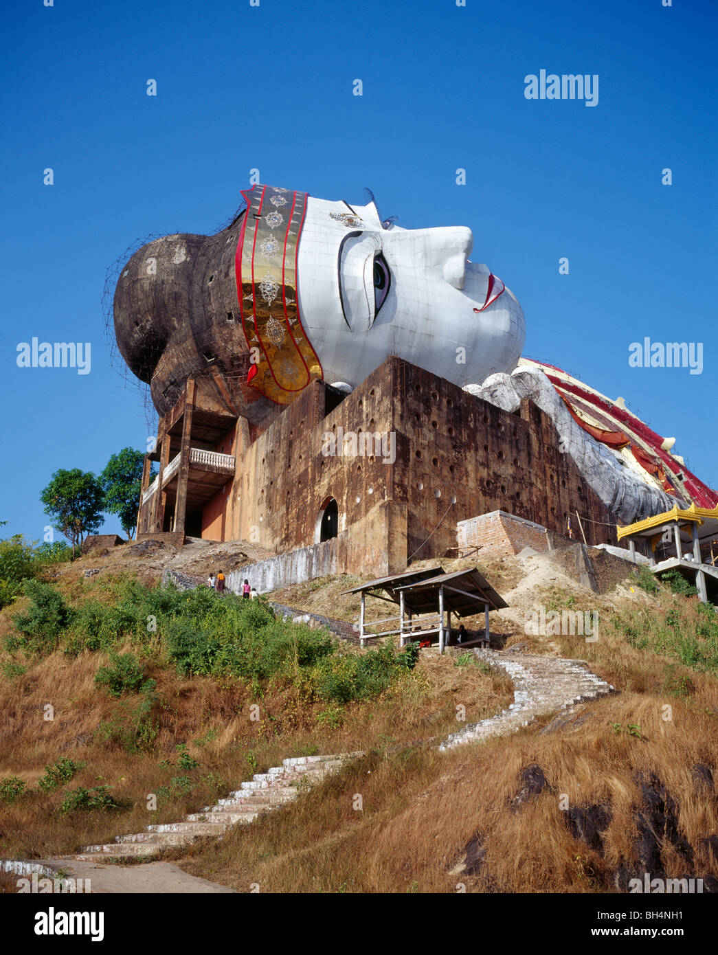Giant Reclining Buddha at Win Sein Tae Ya Monastery Grosser liegender Buddha Myanmar Burma Stock Photo