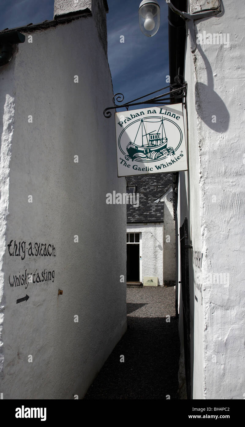 Praban na linne gaelic whiskies shop at Isleornsay. Stock Photo