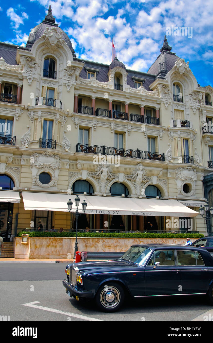 Hotel de Paris - Le Louis XV opposite of Grand Casino Monte Carlo  Principality of Monaco Luxury cars Bentlee Mercedes Ferrari Stock Photo -  Alamy
