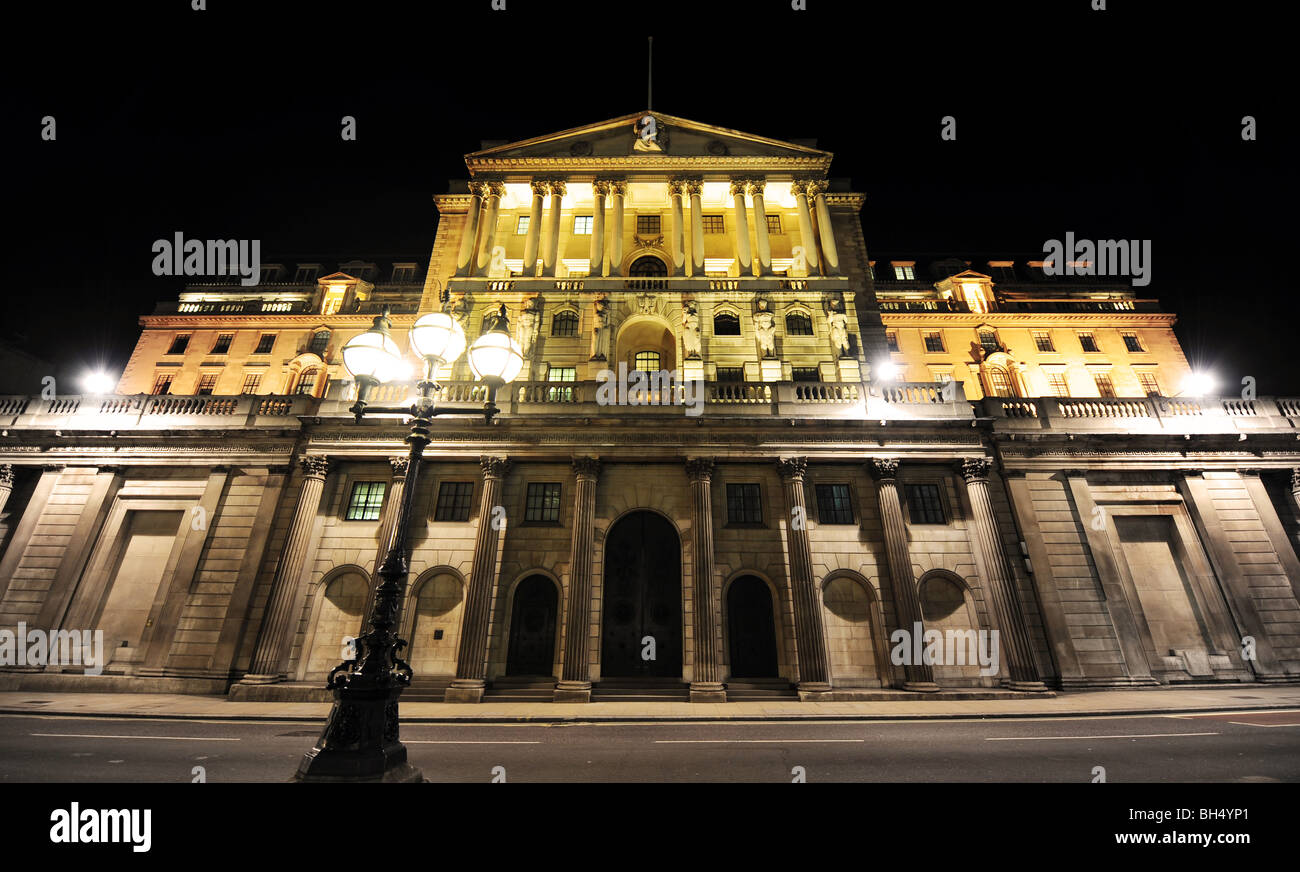 Bank of England currency pound business coin British Britain English gold reserve building exterior built structure architecture Stock Photo