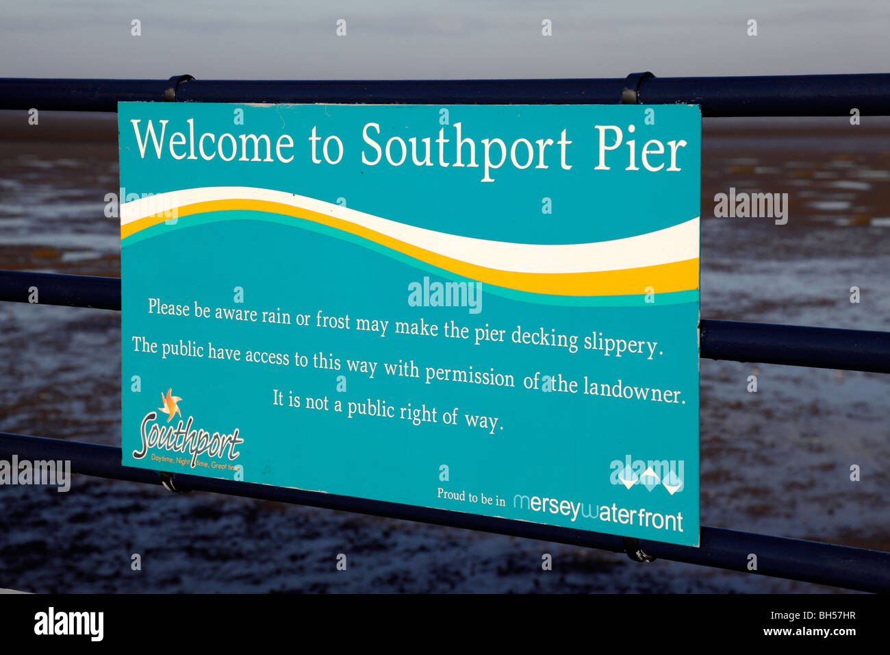to southport pier sign the second longest in the uk southport