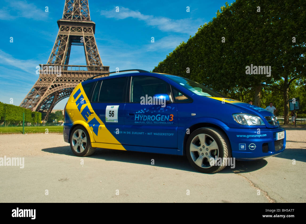 Opel Hydrogen 3 fuel cell car in front of Eiffel tower on Michelin Challenge Bibendum 2006, Paris, France Stock Photo