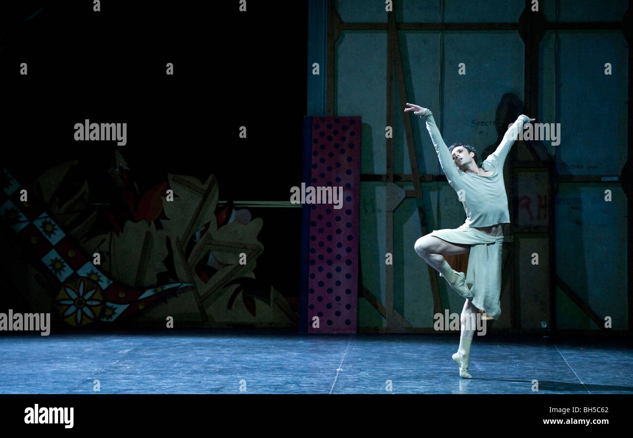 English national ballet ballet russes hi-res stock photography and ...