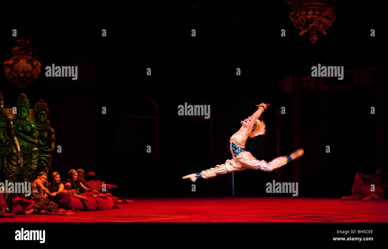 English National Ballet. 'Ballet Russes' season at Sadlers Wells Theatre. Stock Photo