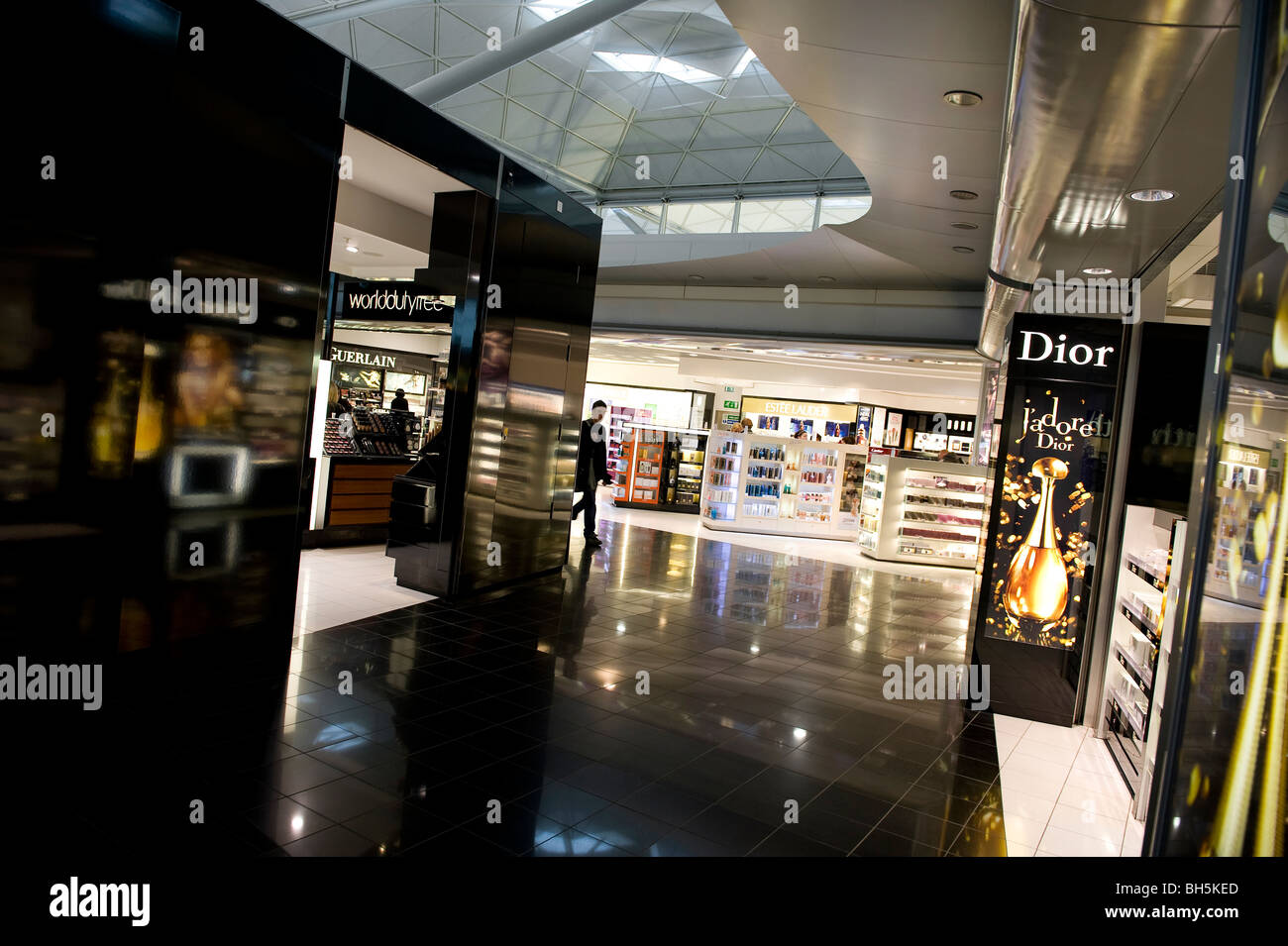 Stansted airport perfume shop sale