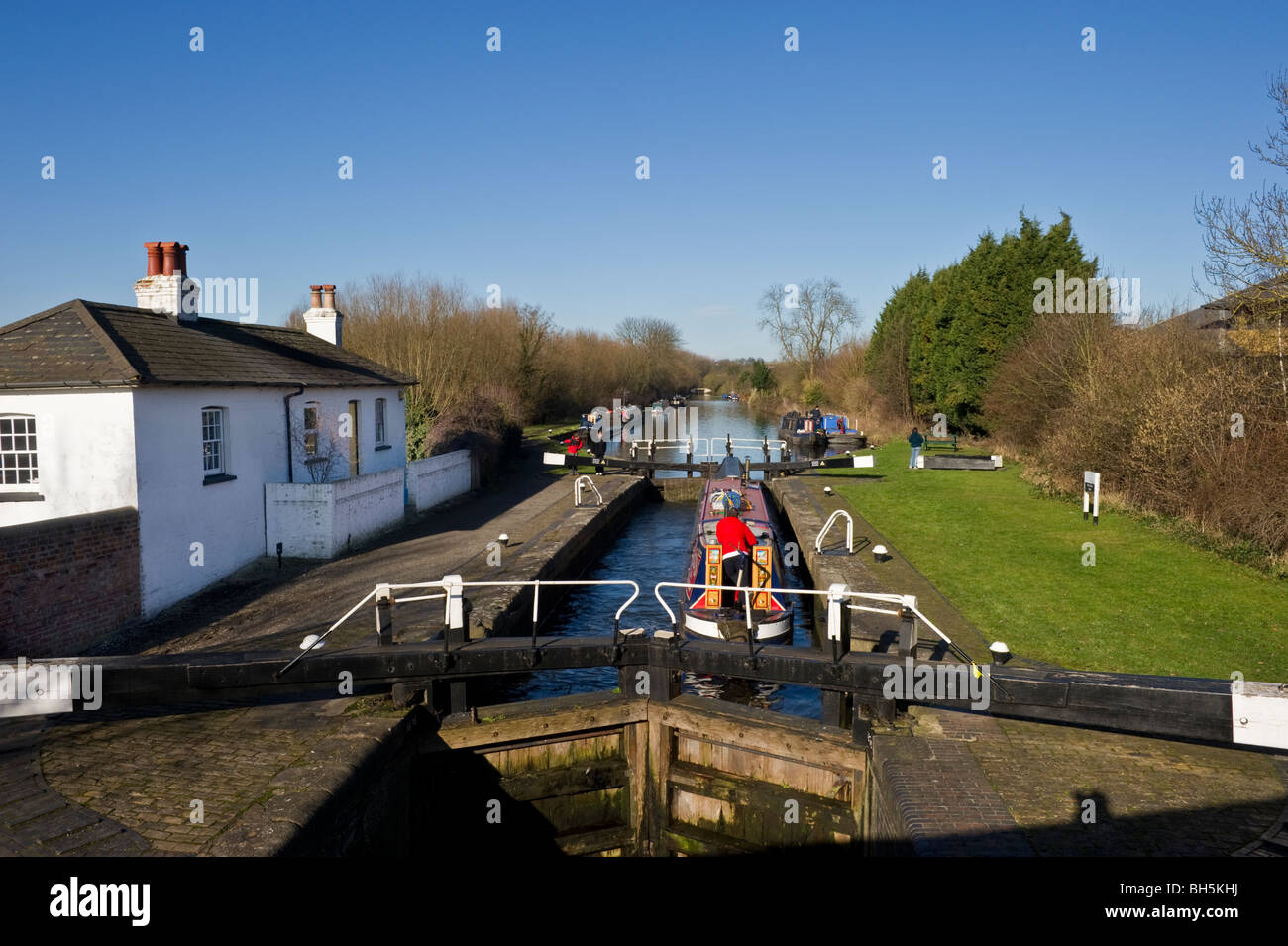 A Lock Keeper S Cottage Next To Closed Canal Lock Gates At The