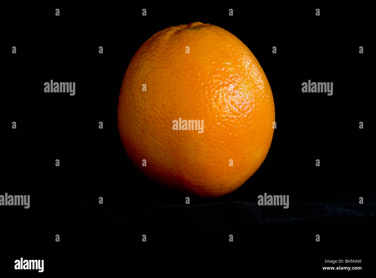 Orange and black background hi-res stock photography and images - Alamy