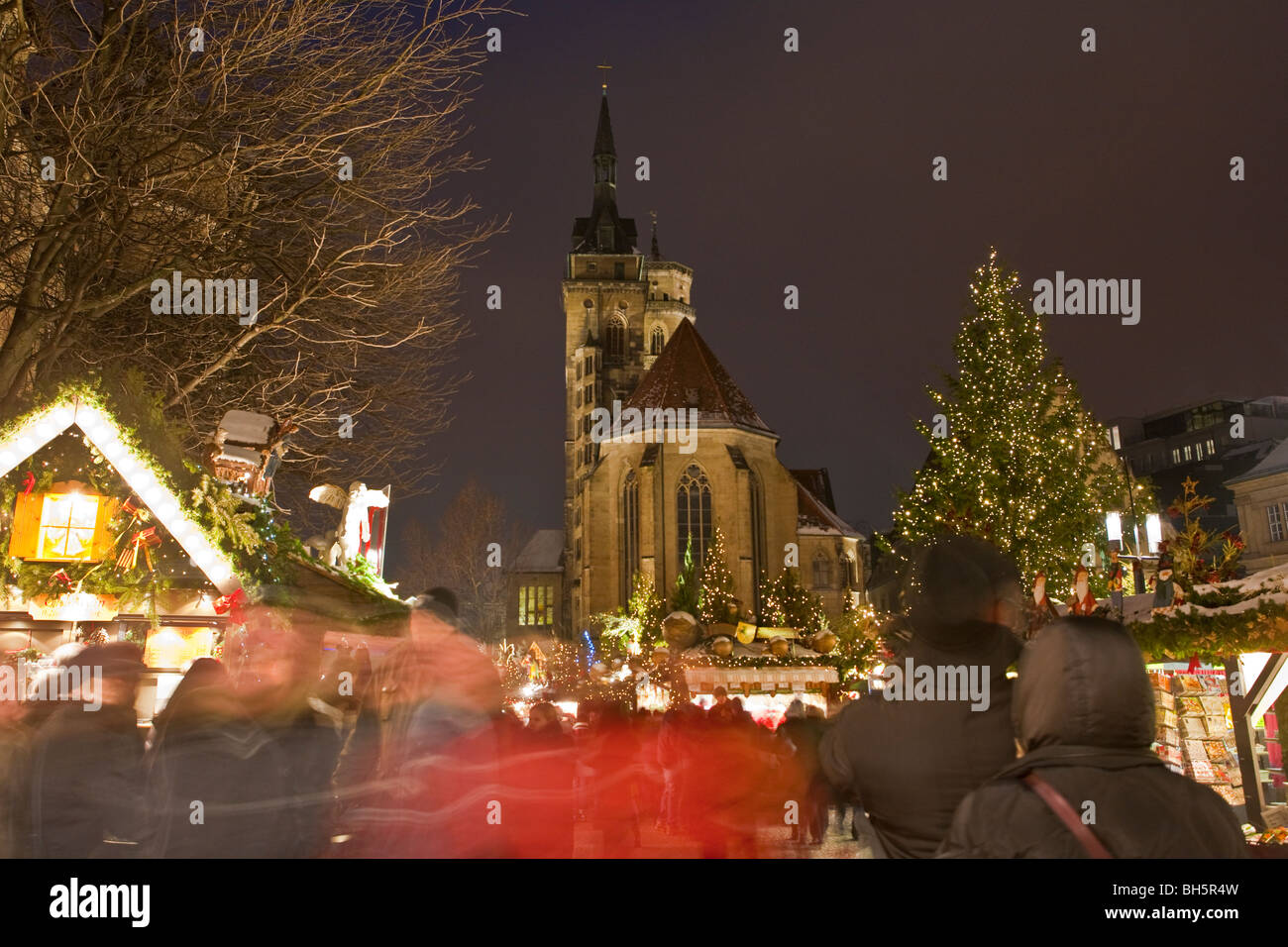 CHRISTMAS MARKET, STIFTSKIRCHE, STUTTGART, BADEN WUERTTEMBERG, GERMANY Stock Photo